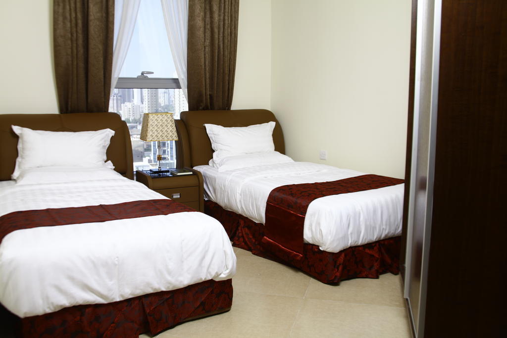 Laguna Hotel Suites Kuwait City Ruang foto