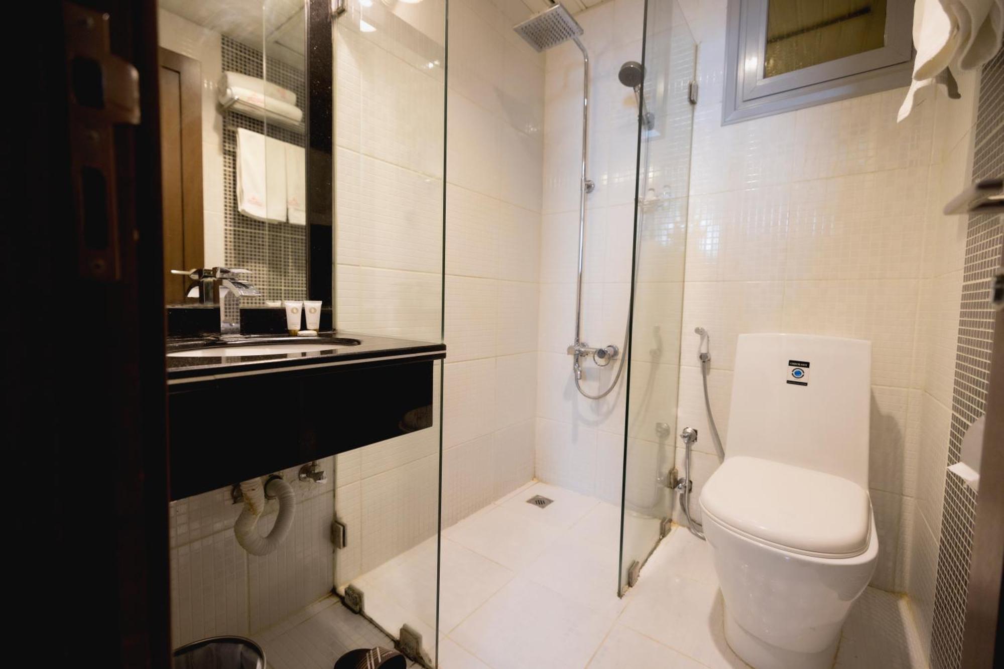 Laguna Hotel Suites Kuwait City Bagian luar foto