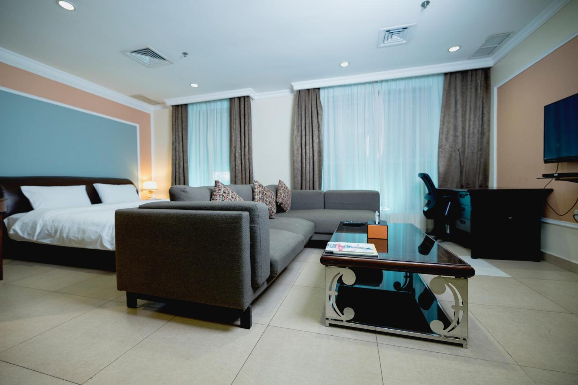 Laguna Hotel Suites Kuwait City Bagian luar foto